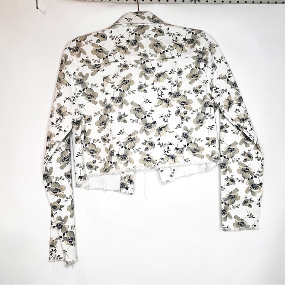 KanCan | Paisley Floral Trucker Jacket - Picture 3 of 7